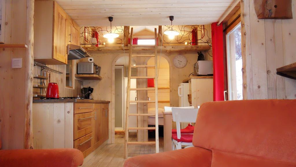 La roulotte du bucheron Lapoutroie Extérieur photo